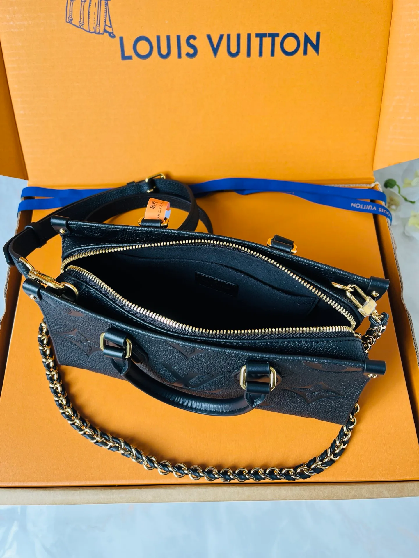 Классические Сумки Женские Louis Vuitton 12860030