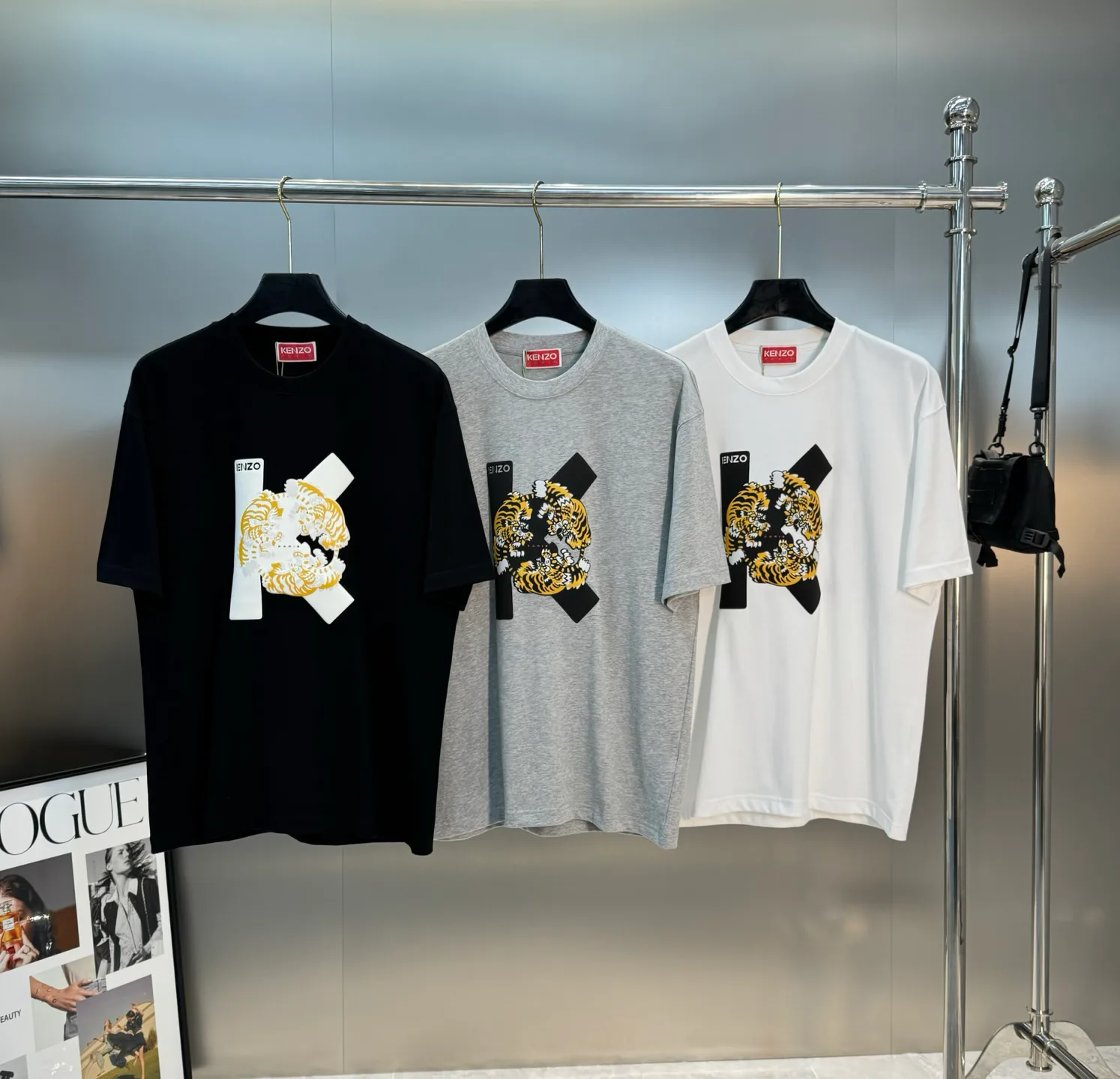 Футболки Женские Kenzo 12701933