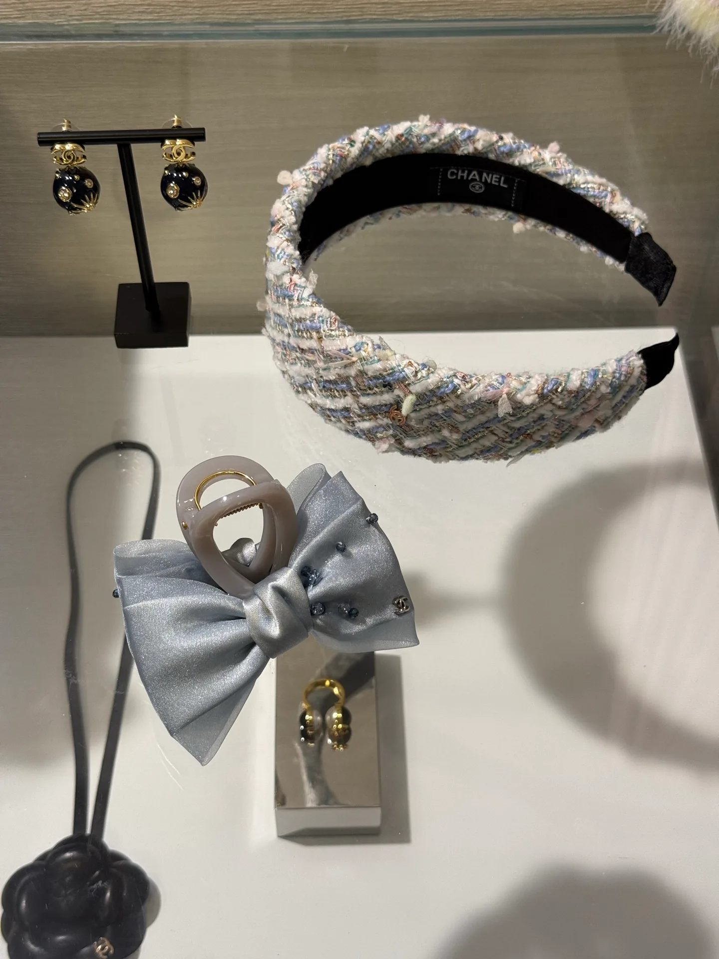 Головные Уборы Chanel 12940177