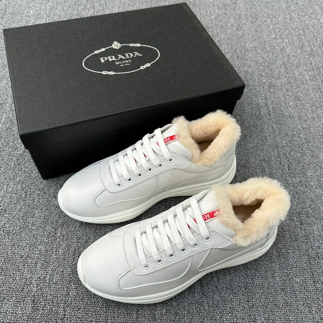 Кроссовки Мужские Prada 18075969