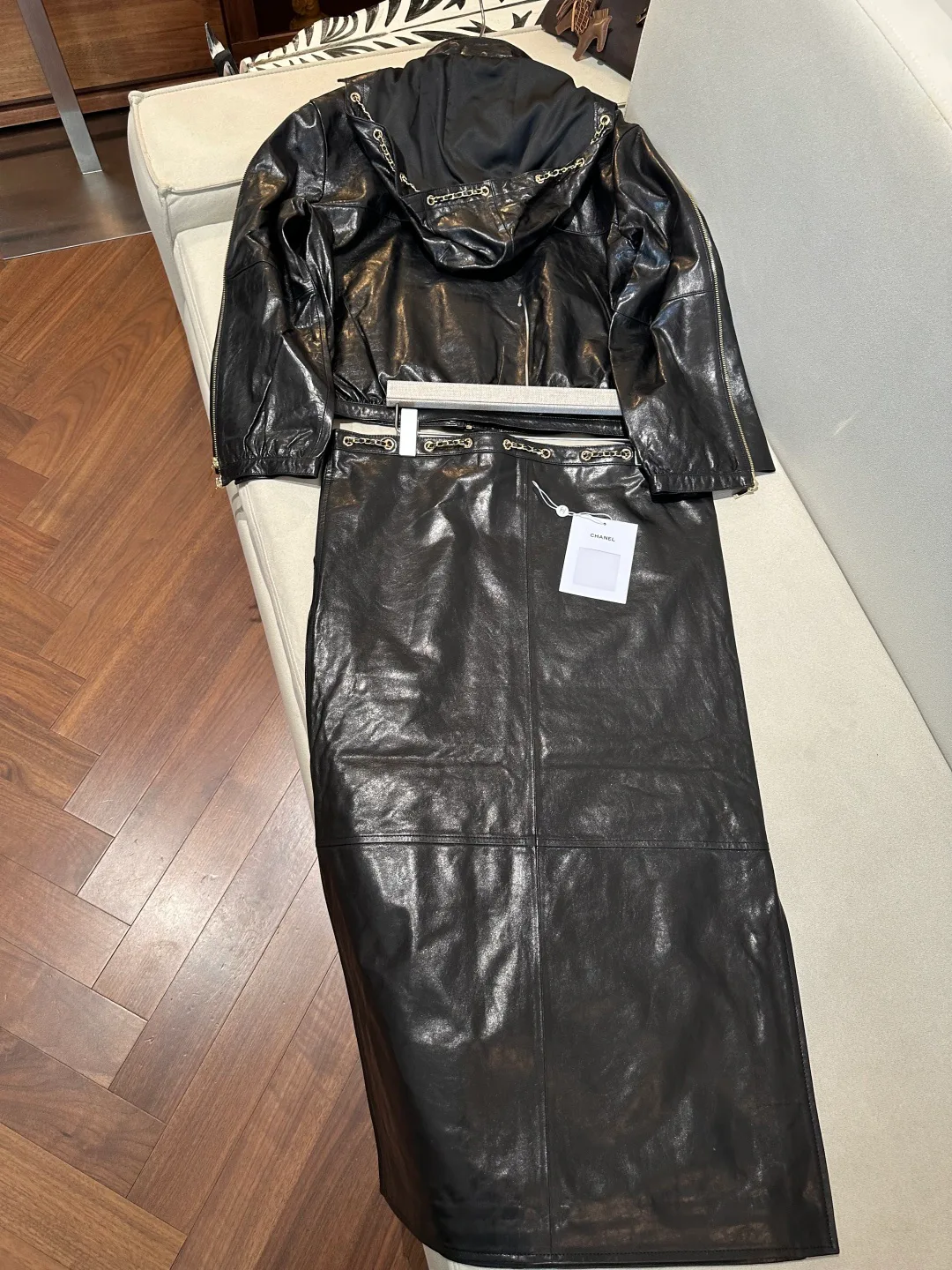 Кожаные Куртки И Дублёнки Женские Chanel 18563036