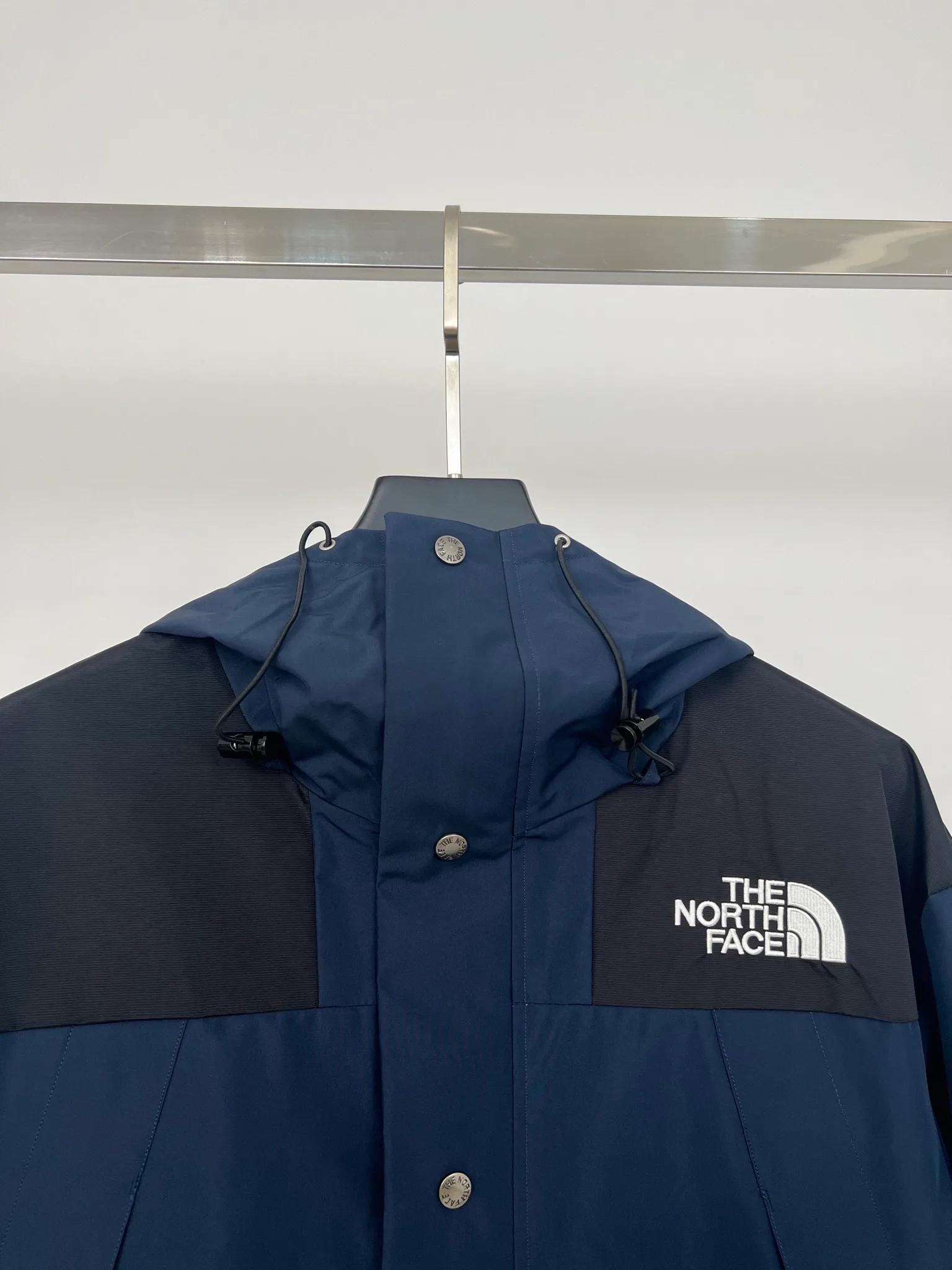 Куртки И Пуховики Женские The North Face 18416100