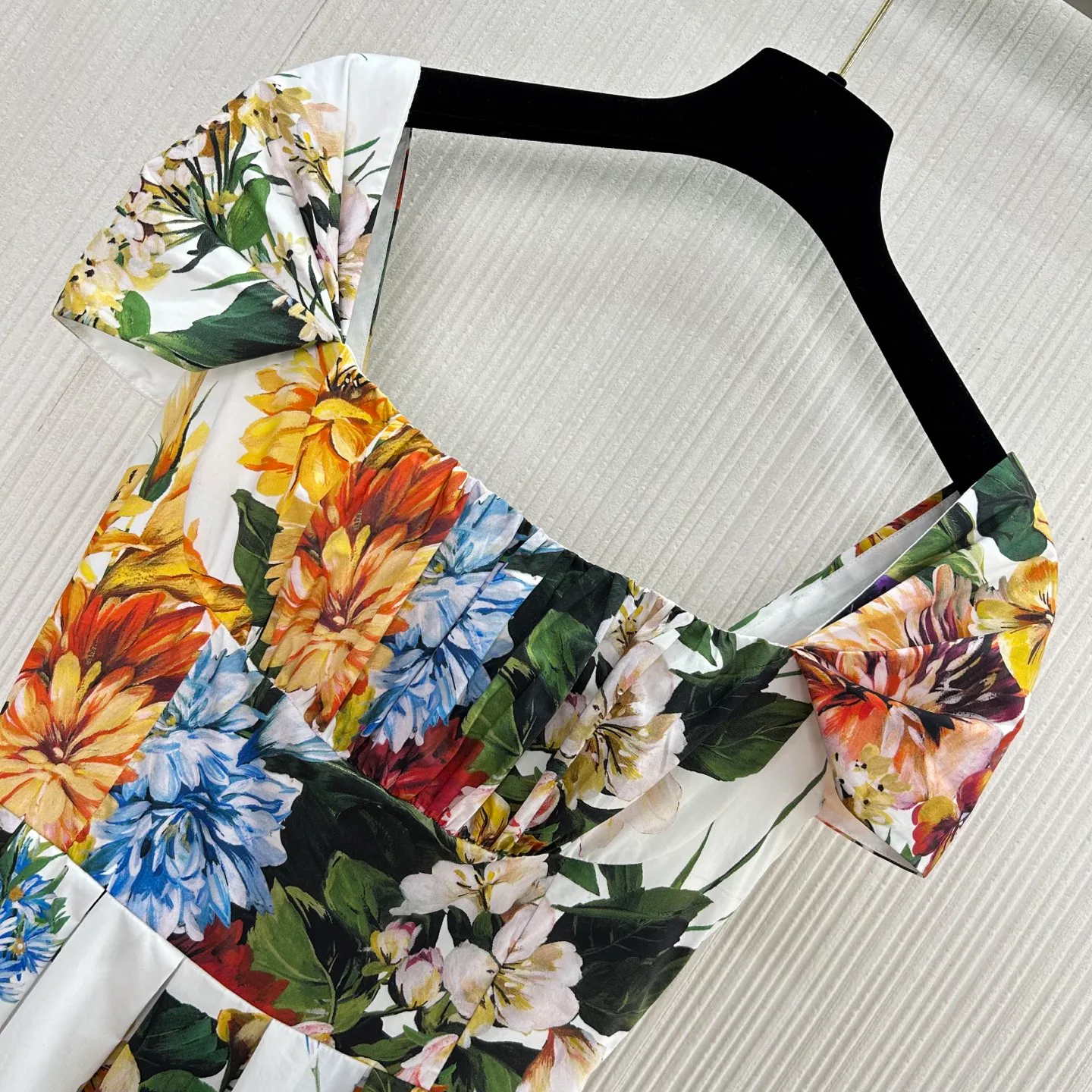 Платья Женские Dolce & Gabbana 10380503