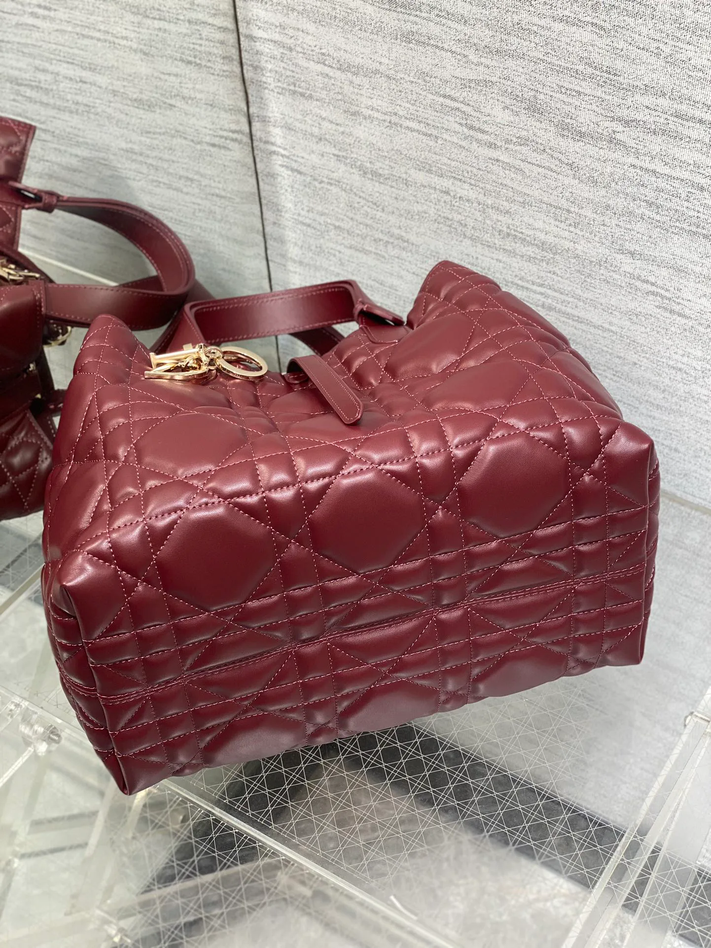 Классические Сумки Женские Christian Dior 11562694