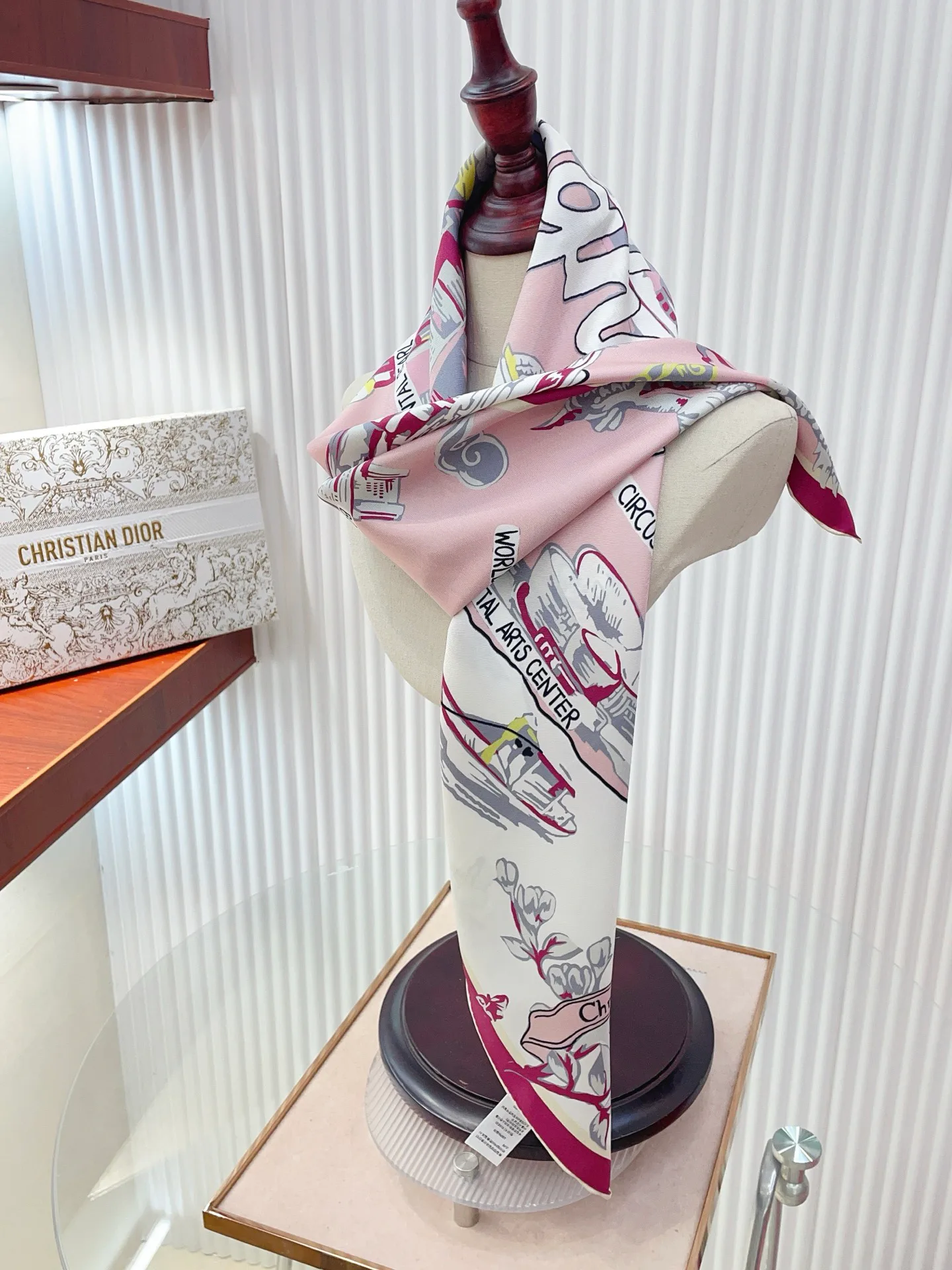 Платки Chanel 11585475