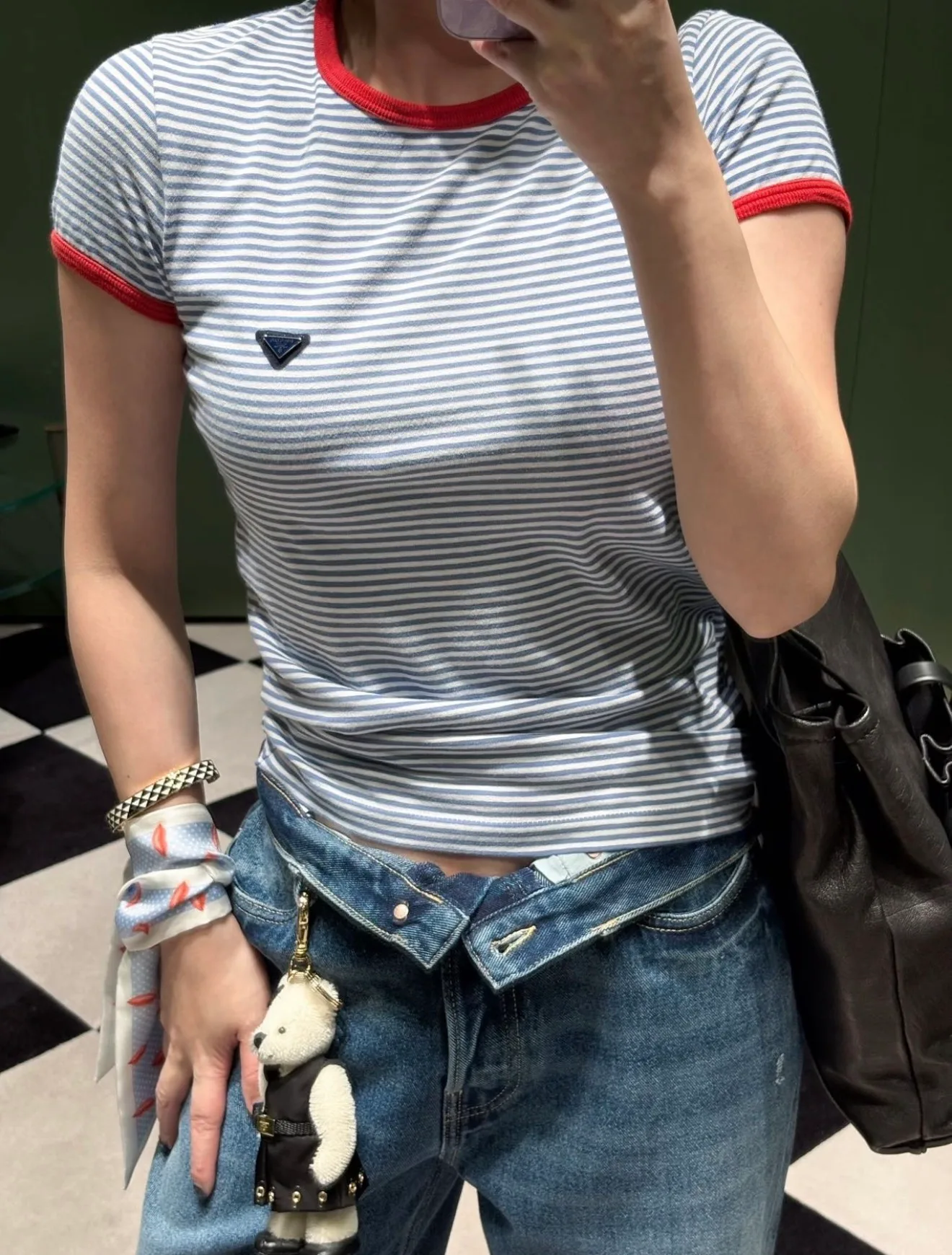 Футболки Женские Prada 11691618