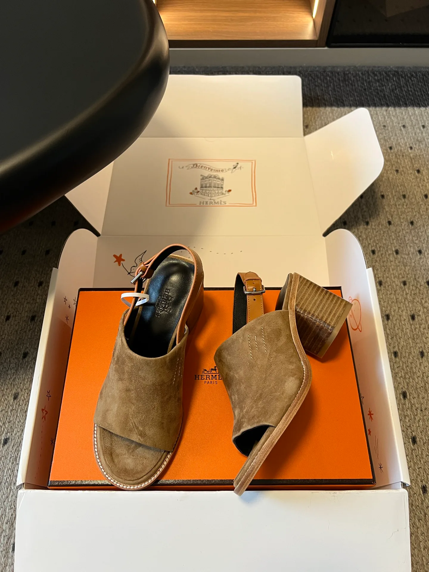 Босоножки Женские Hermes 14622786