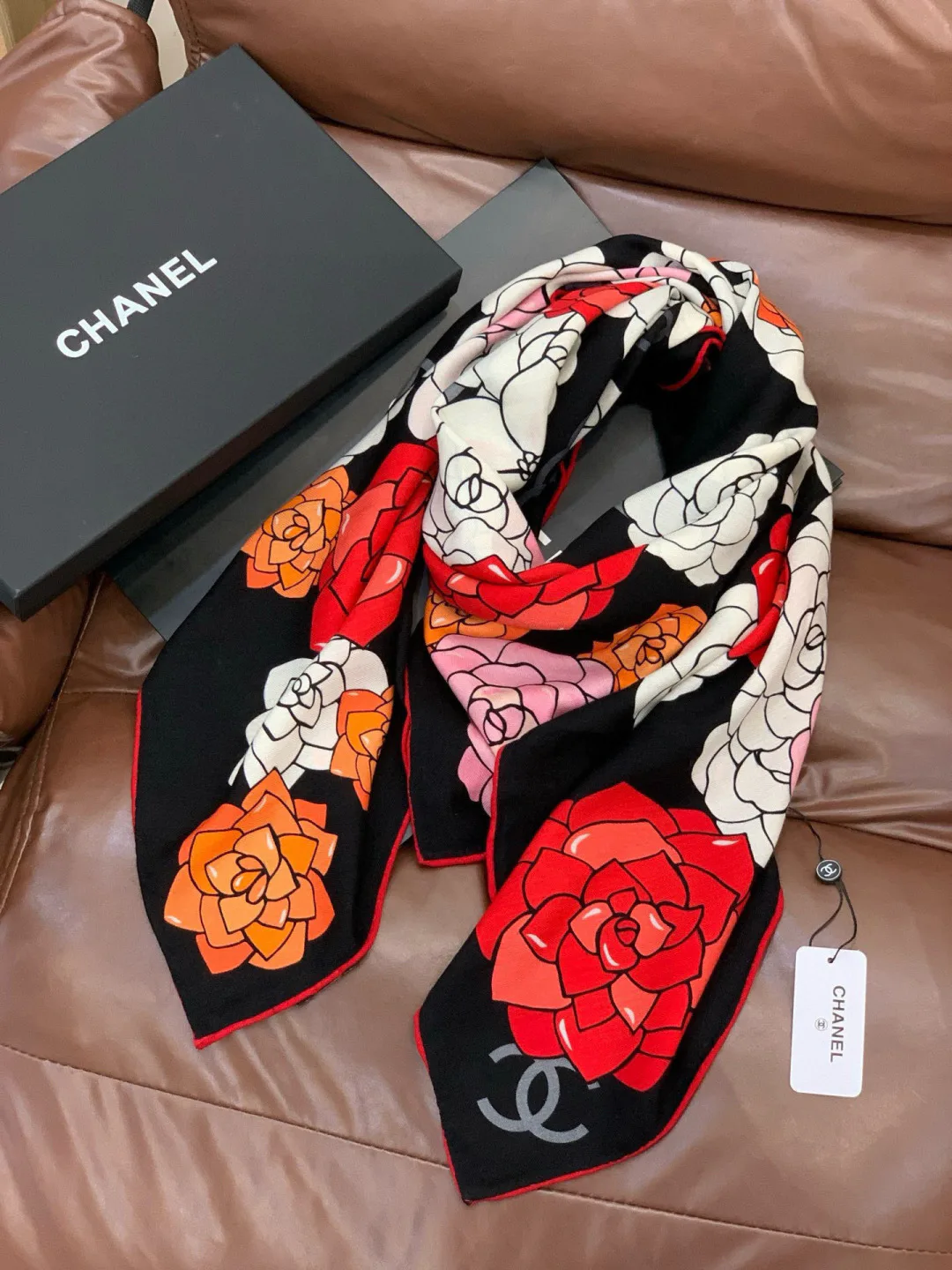 Платки Chanel 10114529