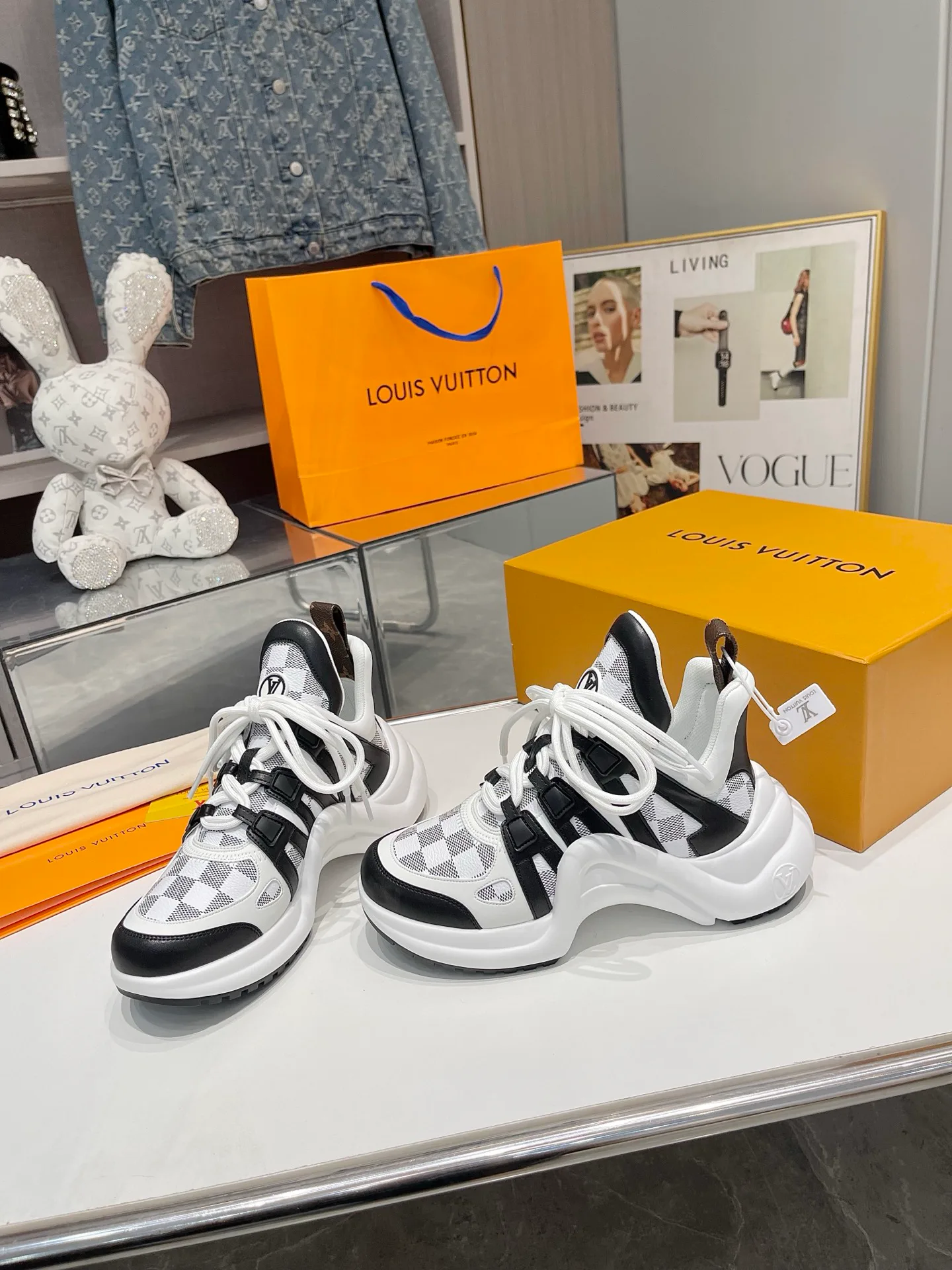 Кроссовки Женские Louis Vuitton 28152
