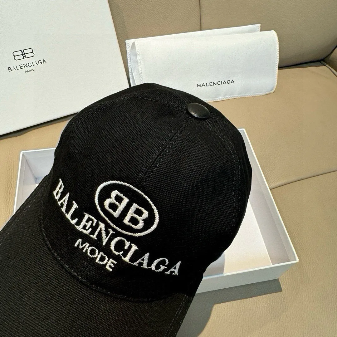 Головные Уборы Balenciaga 11529624