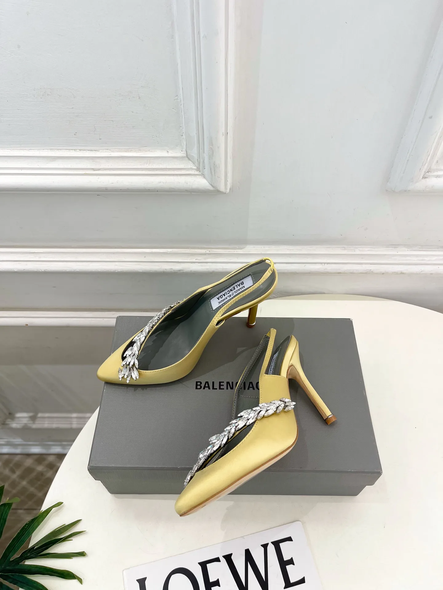 Босоножки Женские Balenciaga 17506914