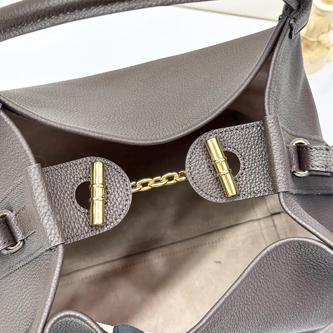 Классические Сумки Женские Loro Piana 11472606
