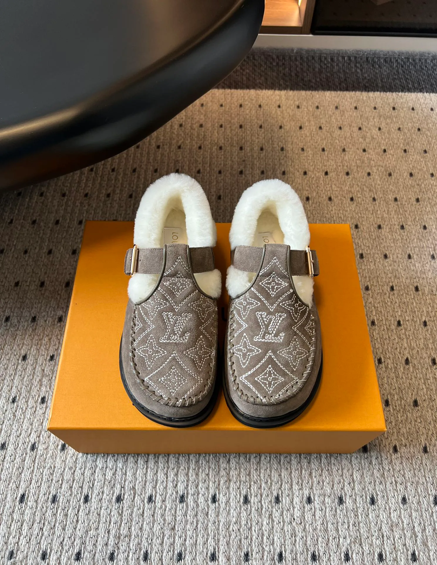 Мюли И Сабо Женские Louis Vuitton 133274