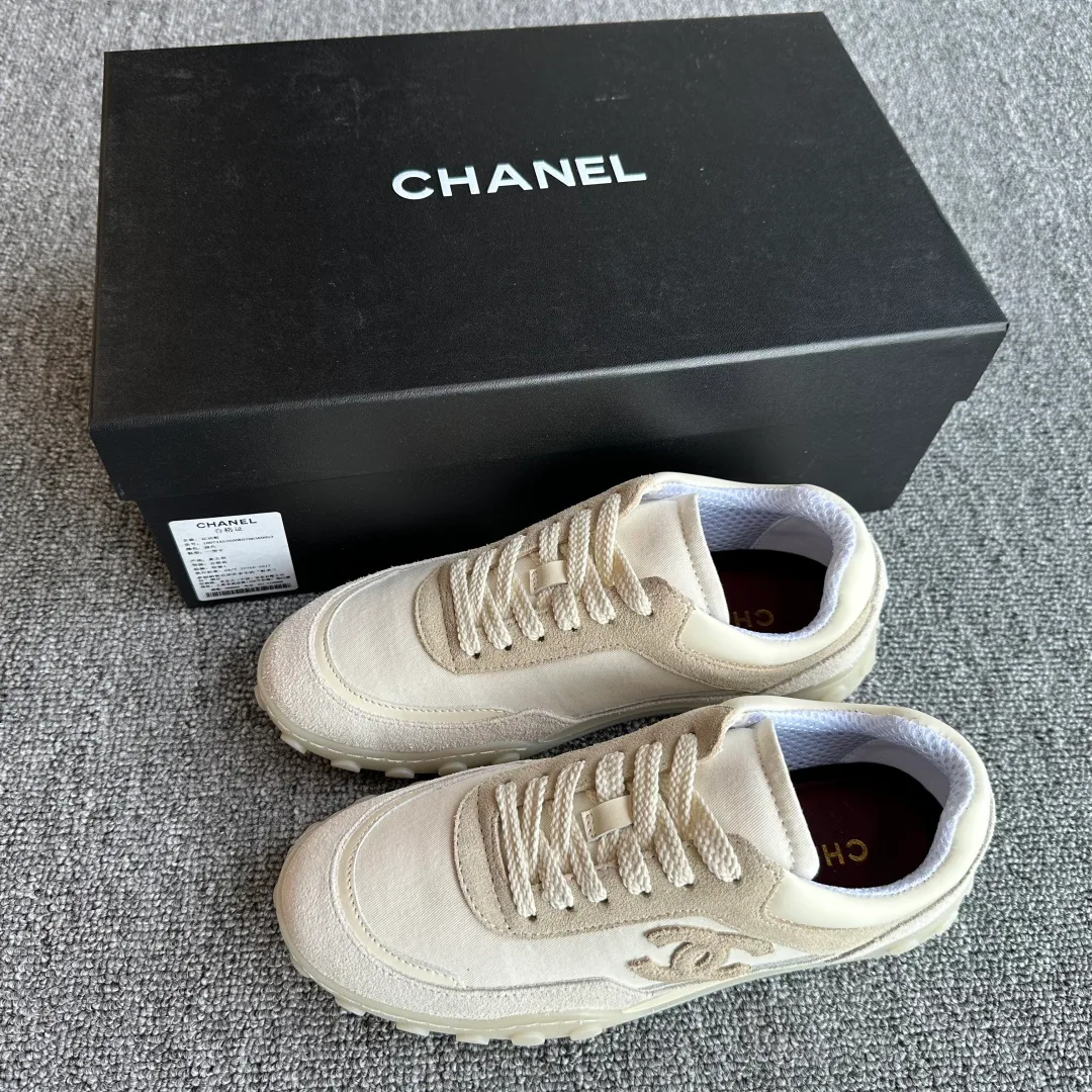 Кроссовки Женские Chanel 18494187