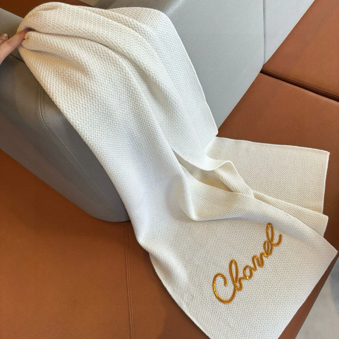 Шарфы Chanel 262426