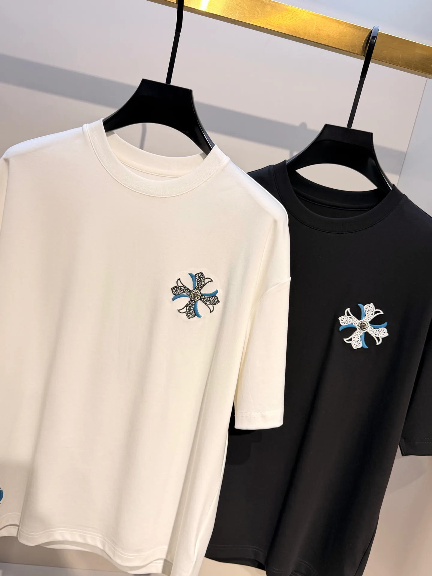 Футболки Женские Chrome Hearts 11323880
