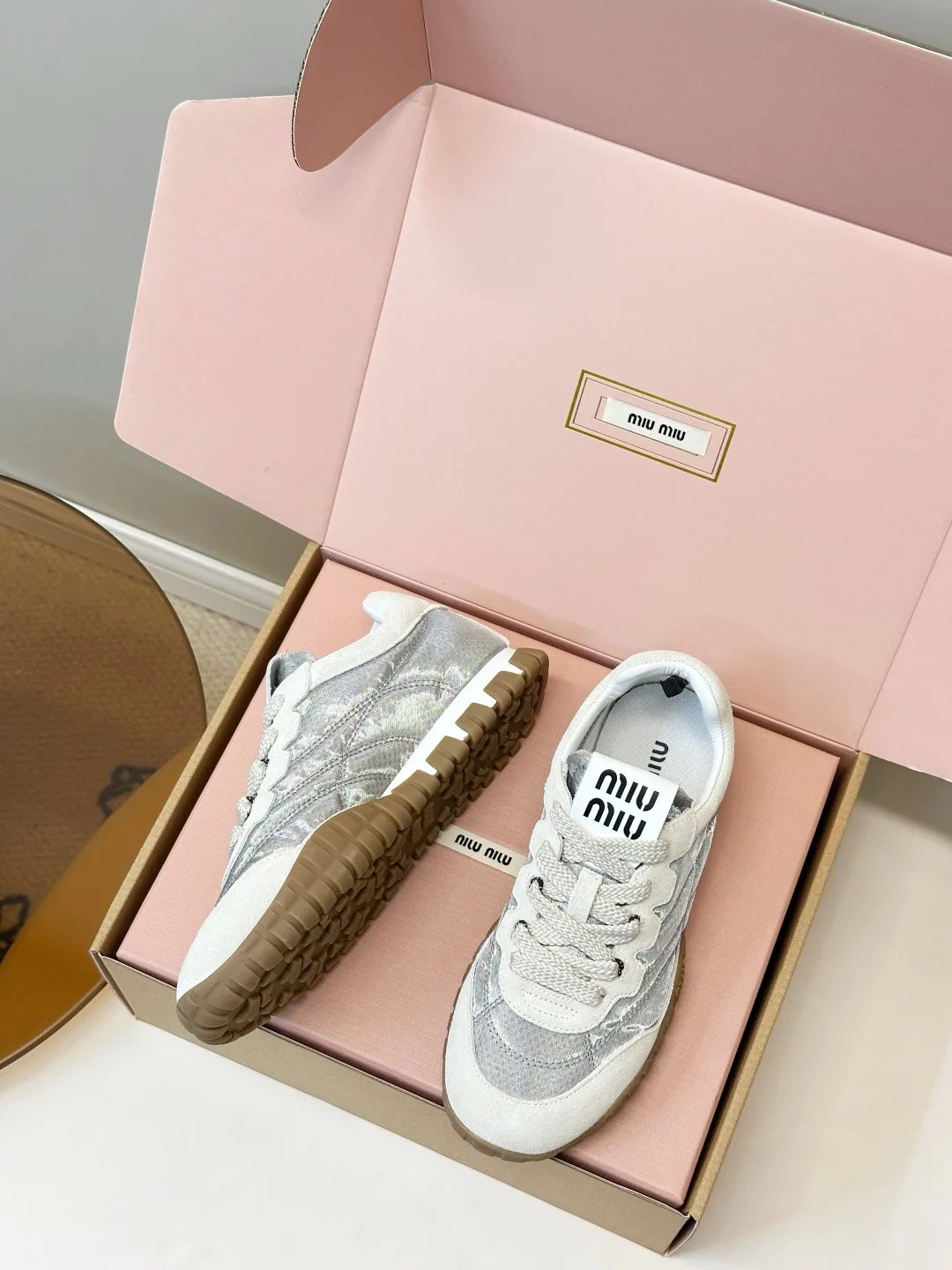 Кроссовки Женские Miu Miu 19032048