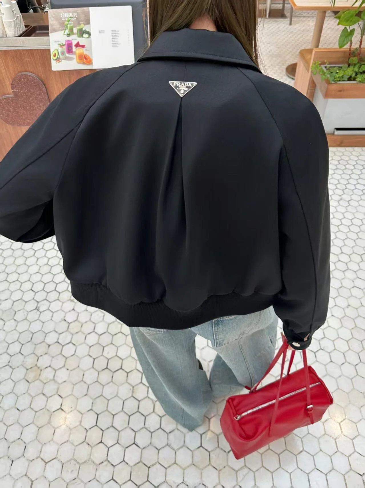 Куртки И Пуховики Женские Prada 18921550
