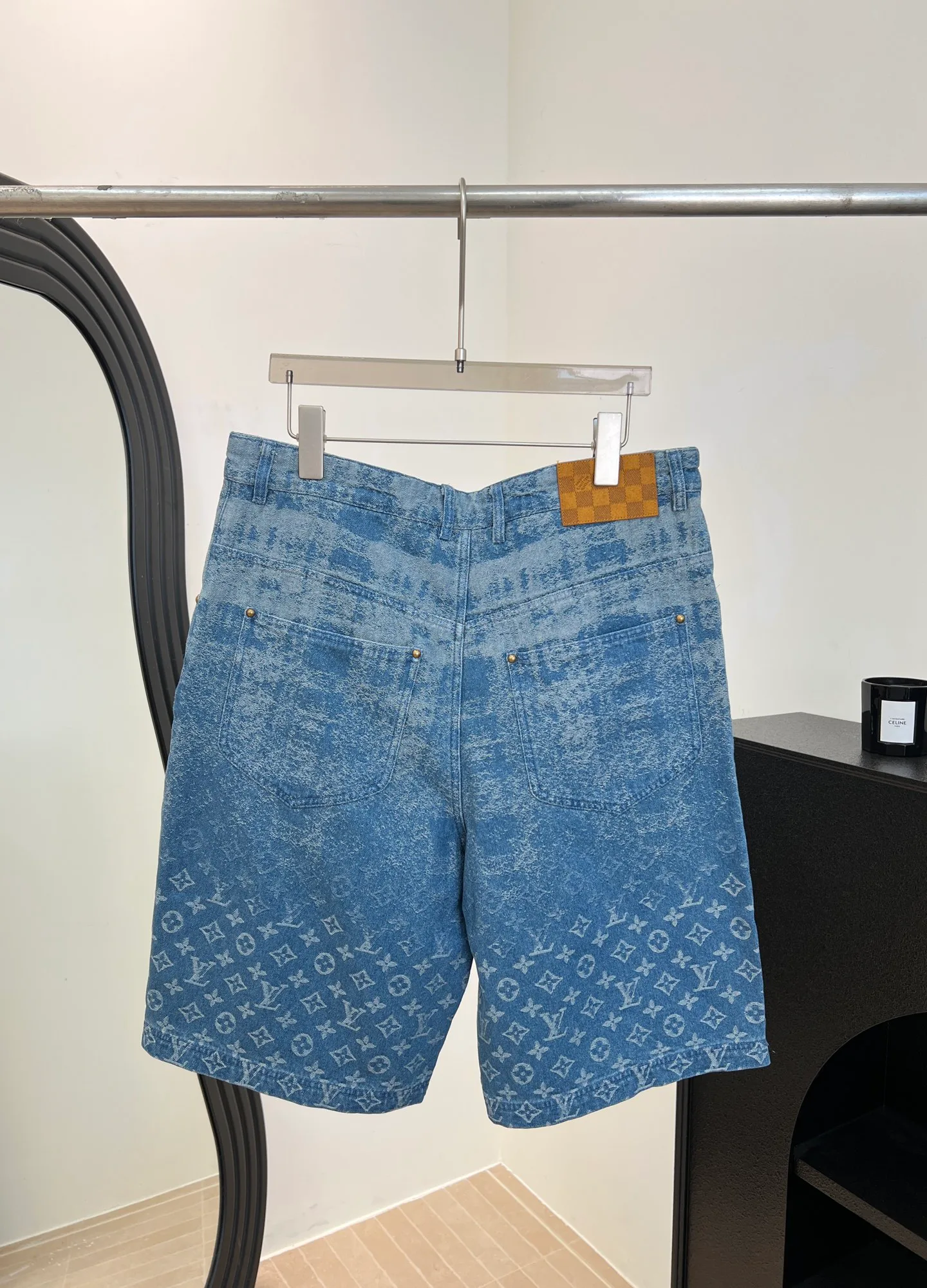 Шорты Мужские Louis Vuitton 1744904