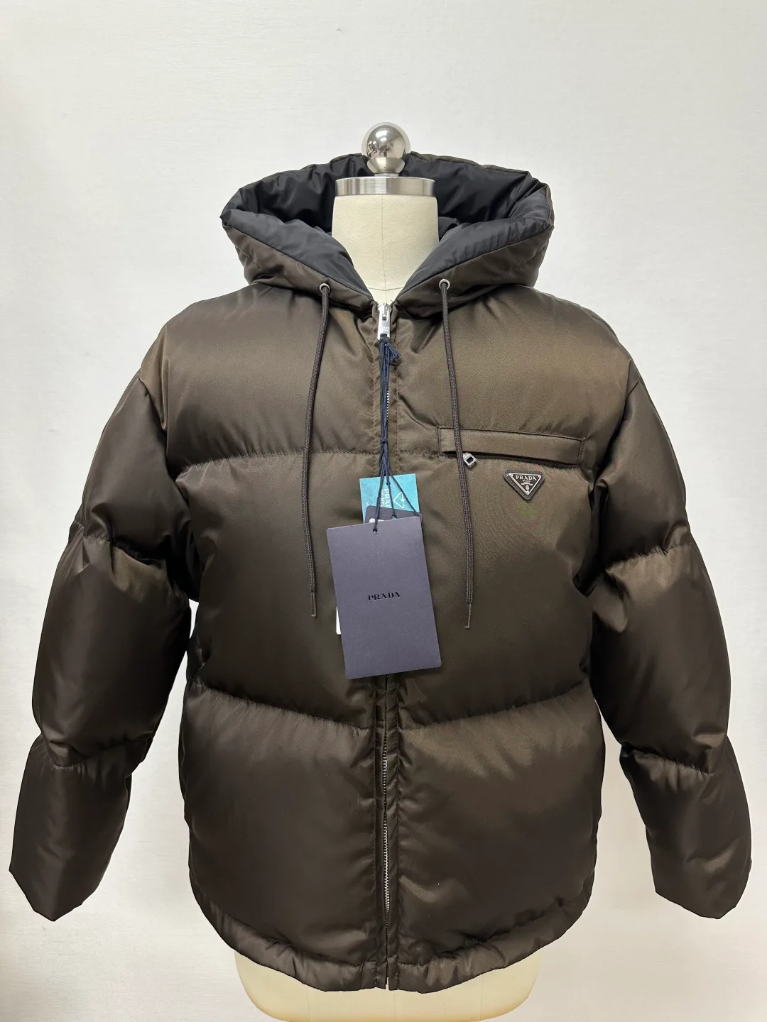 Куртки И Пуховики Женские Prada 19654412