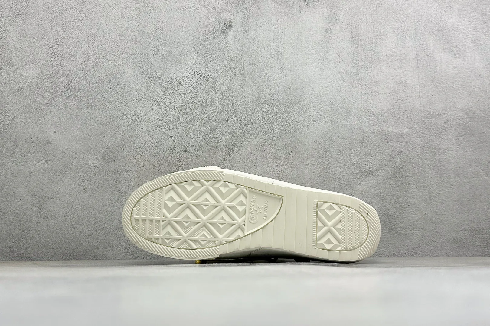 Кроссовки Мужские Converse 17486370