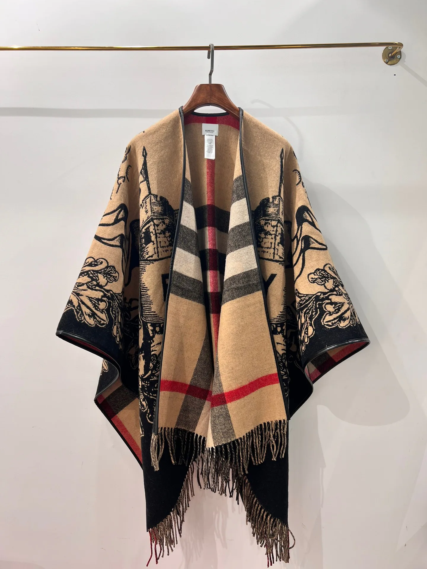 Пальто Женские Burberry 18758910