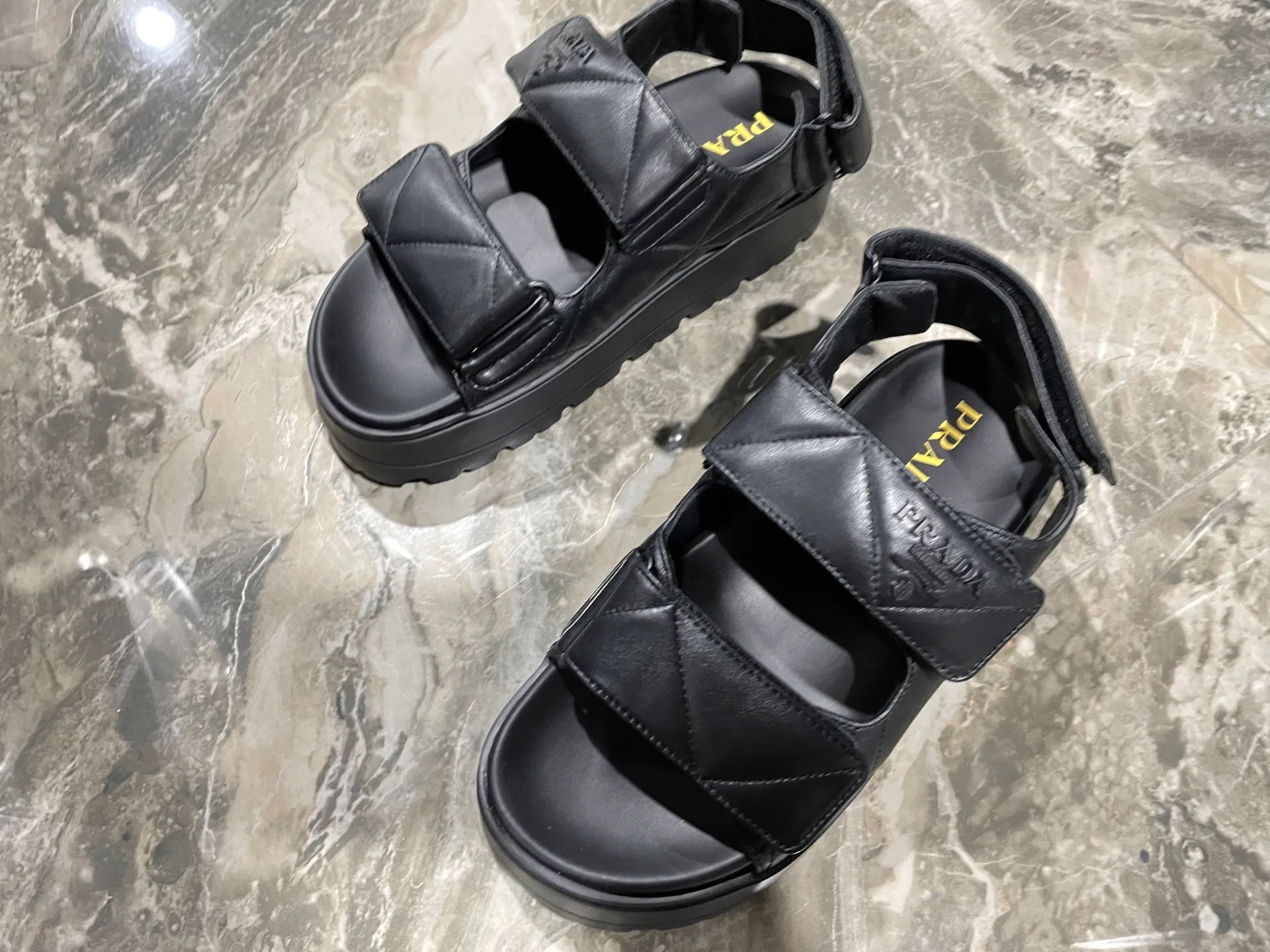 Сандалии Женские Prada 17275