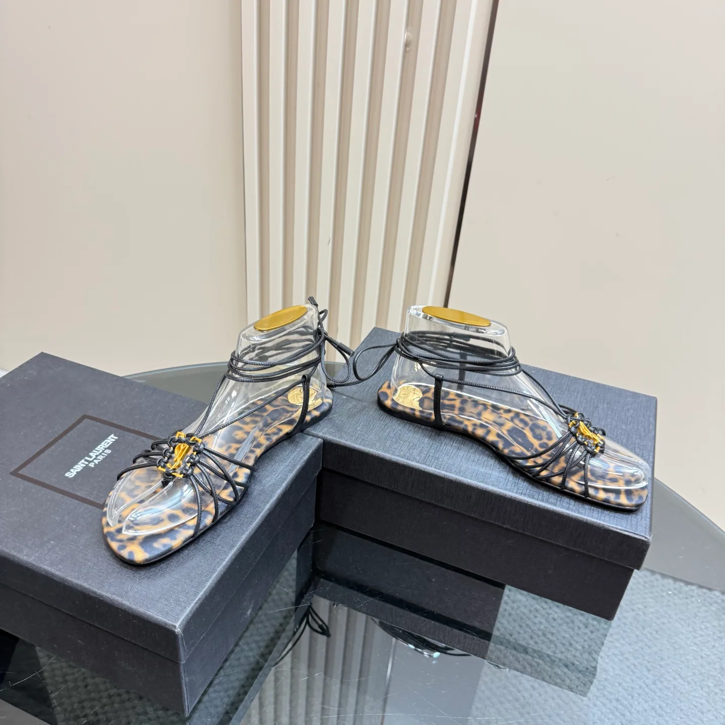 Сандалии Женские Saint Laurent 24911