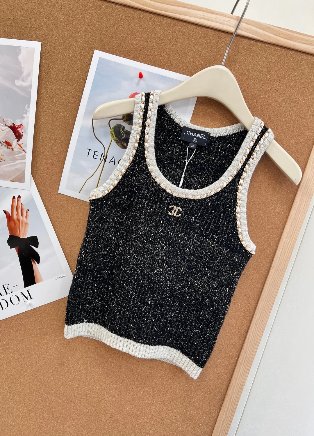 Жилеты Женские Chanel 11409510