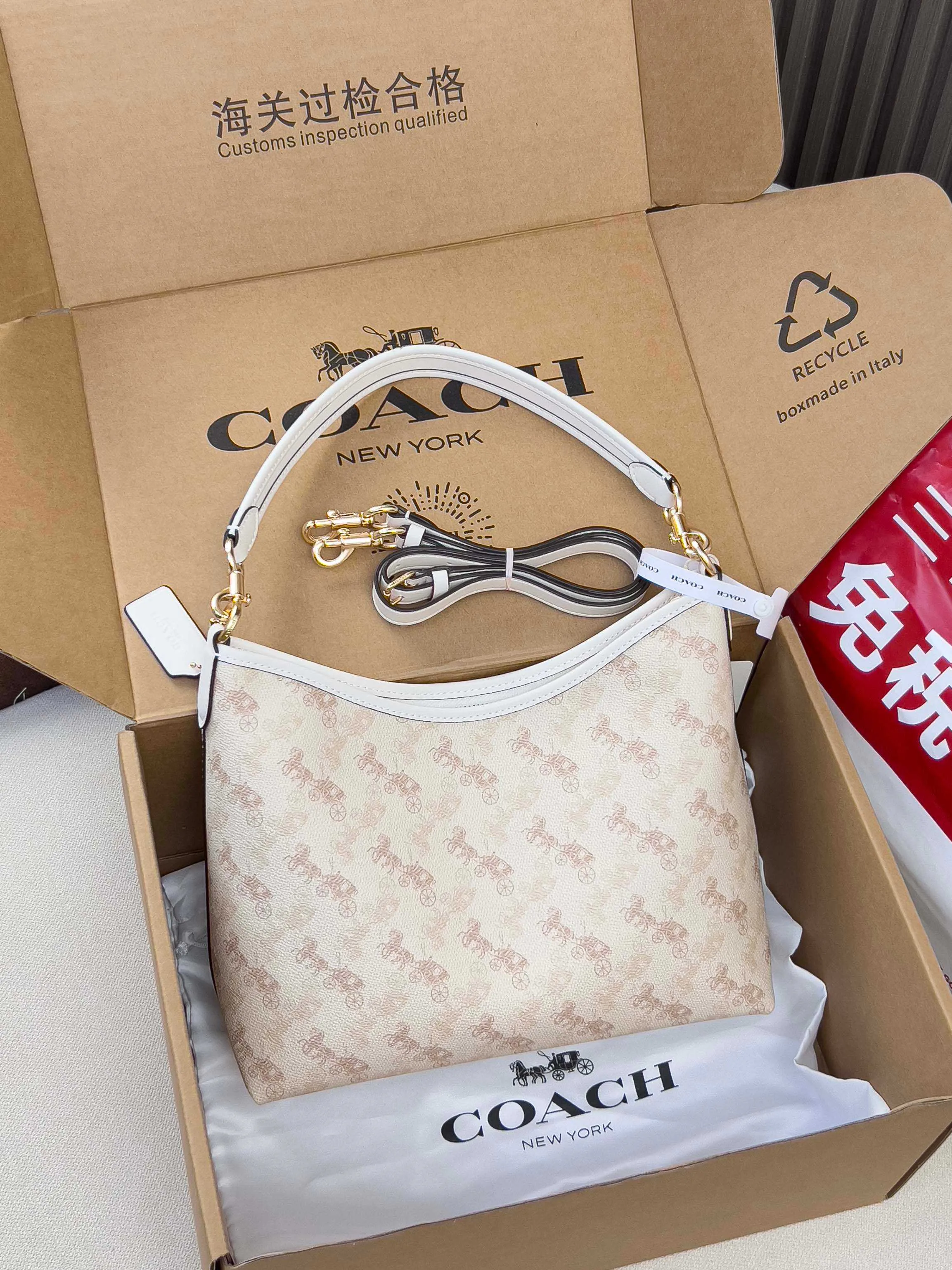 Классические Сумки Женские Coach 11204178