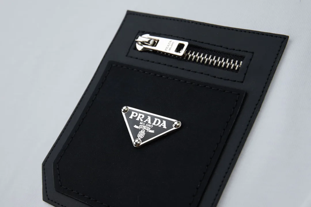 Футболки Женские Prada 11290016