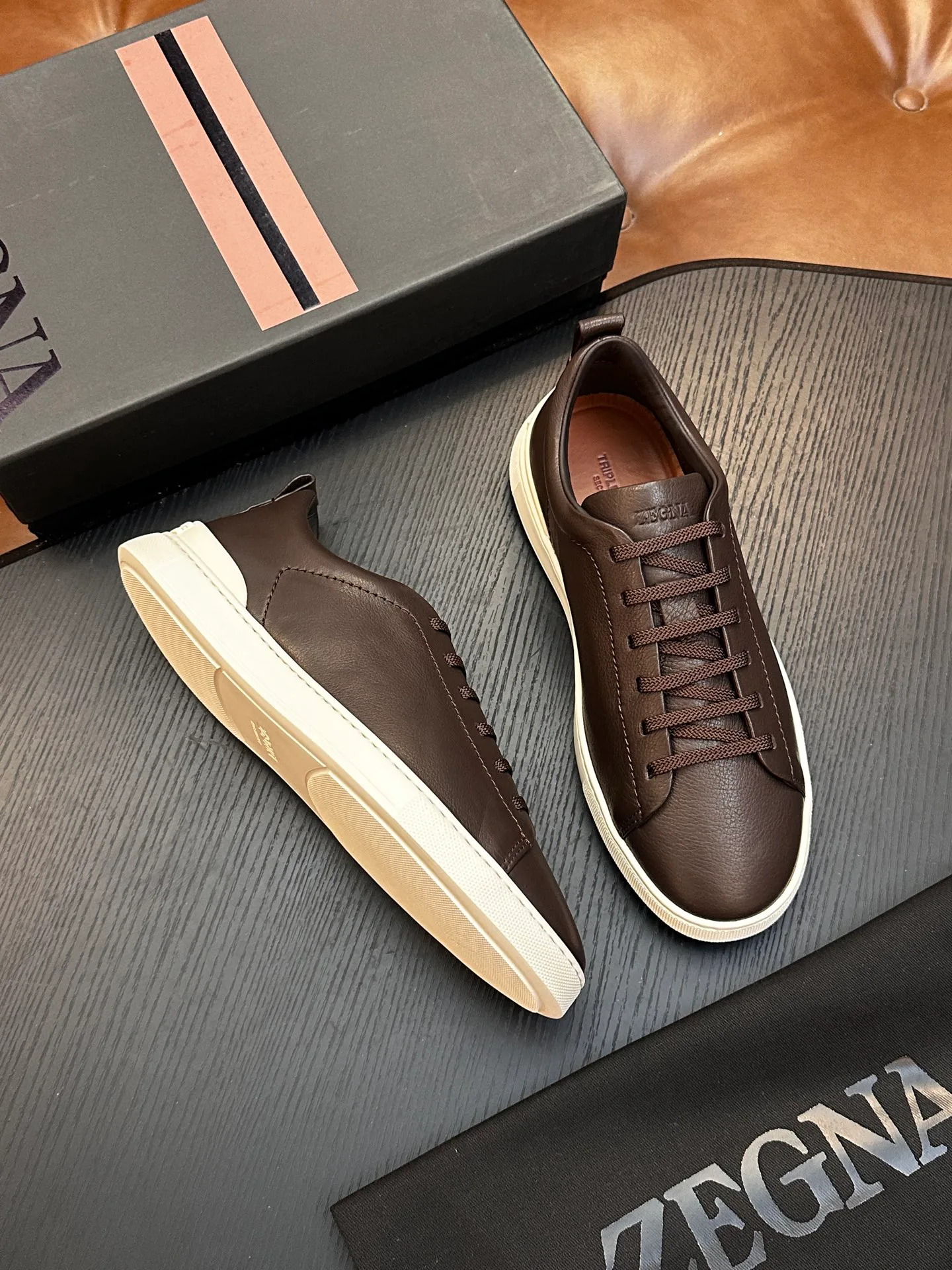 Кроссовки Женские Zegna 18514883