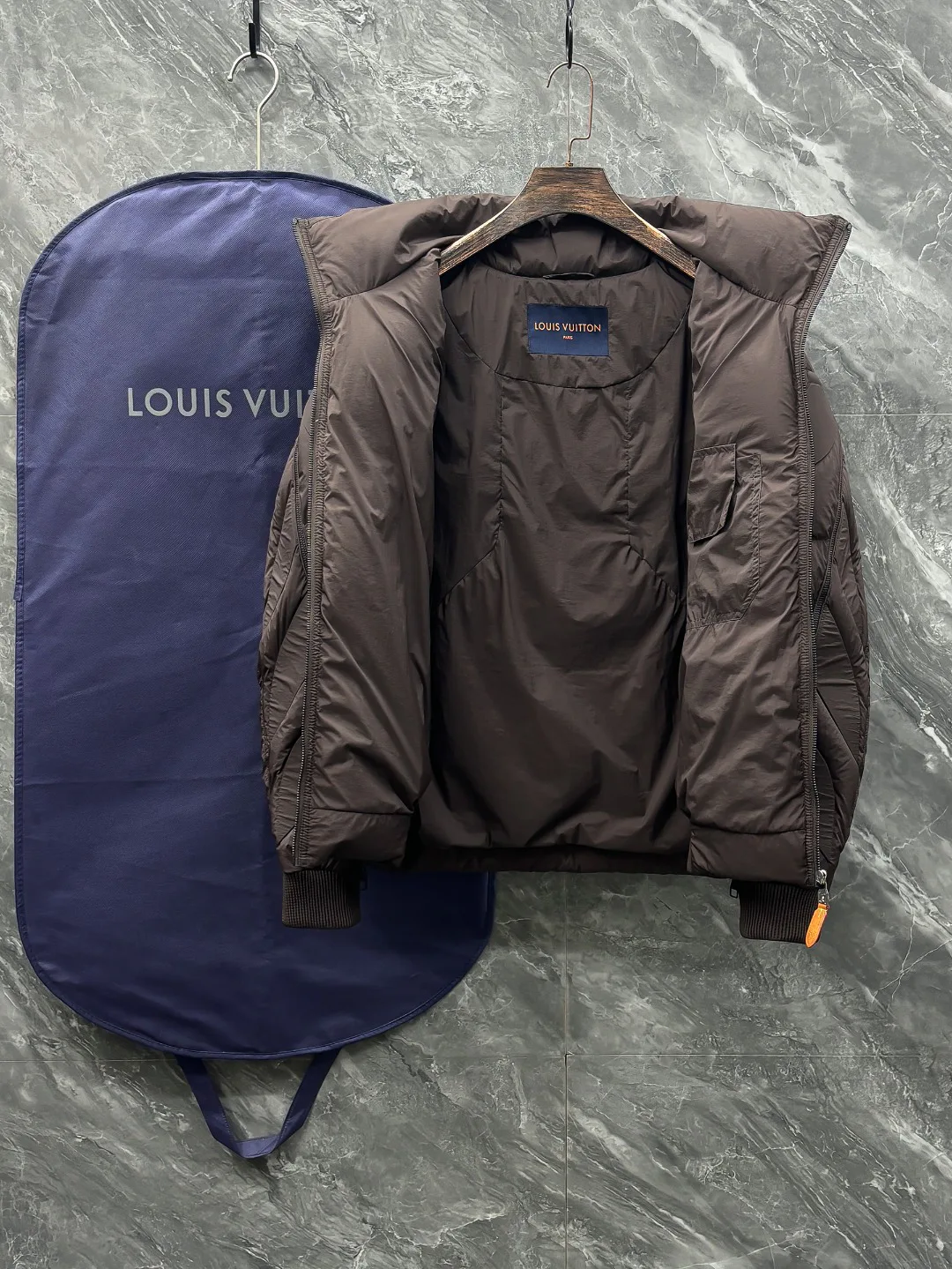 Куртки И Пуховики Мужские Louis Vuitton 4360178