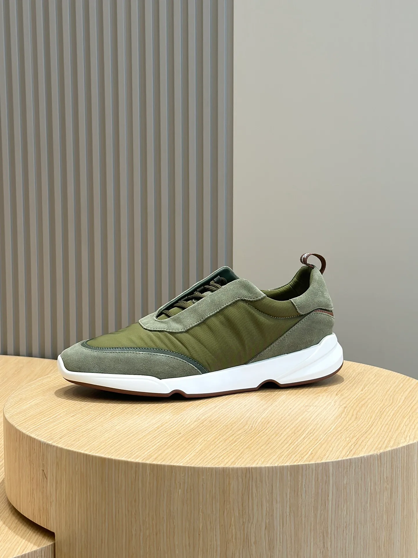 Кроссовки Мужские Loro Piana 2662