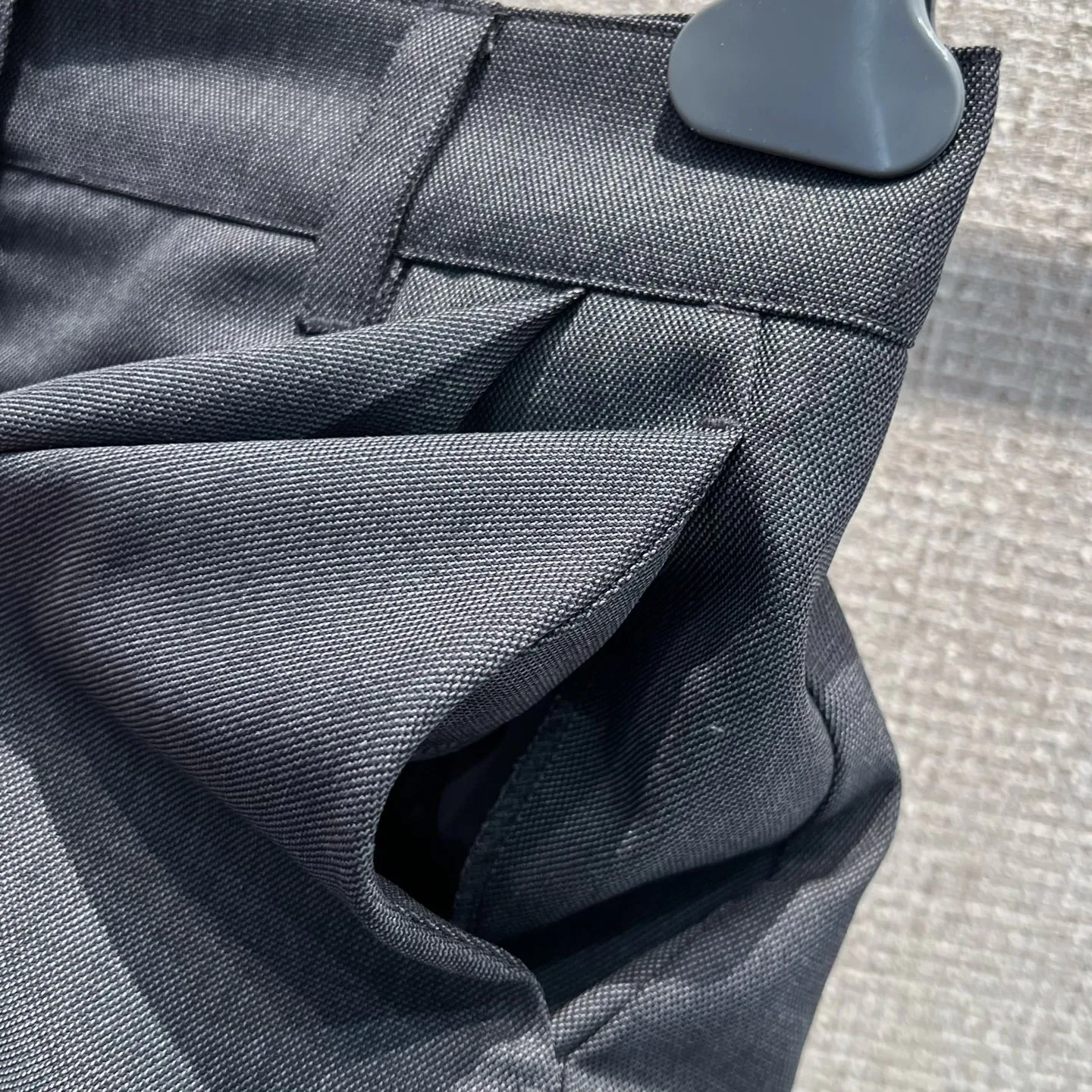 Шорты Женские Prada 9898161