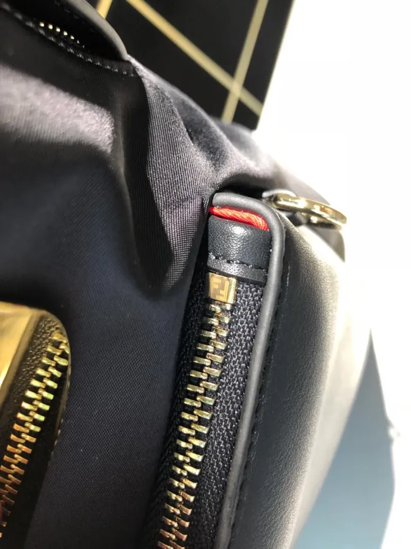 Рюкзаки Женские Fendi 293006