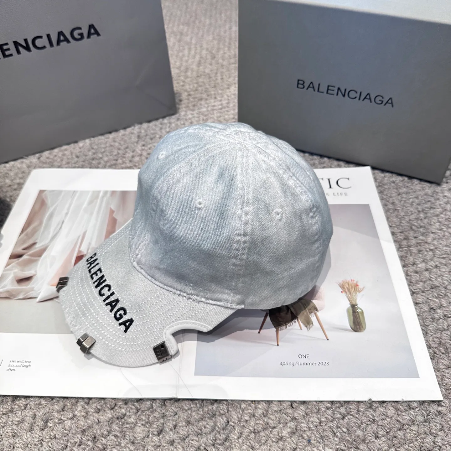 Головные Уборы Balenciaga 11689476