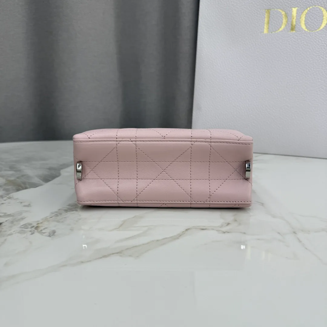 Классические Сумки Женские Christian Dior 11905843