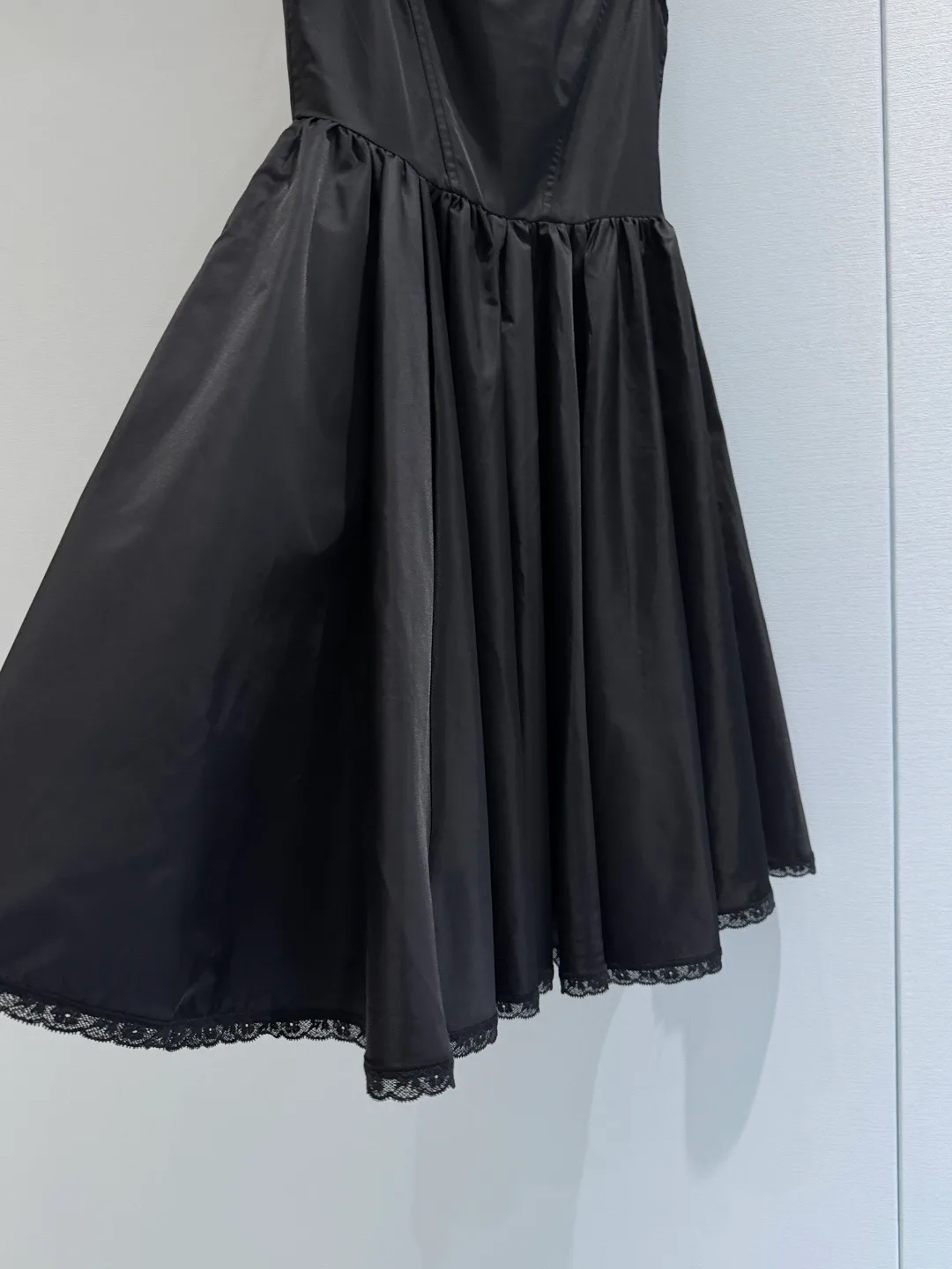 Платья Женские Prada 17771220
