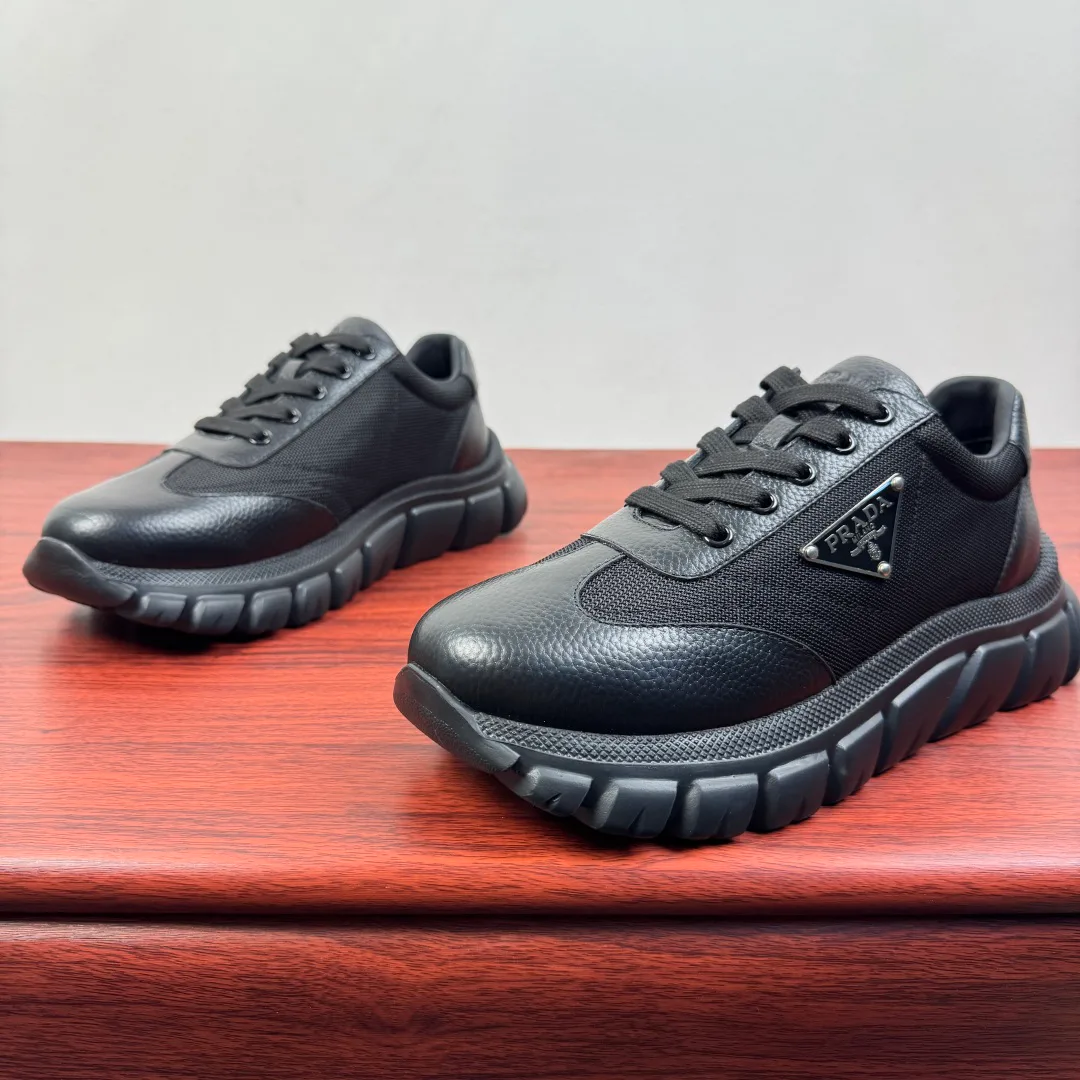 Кроссовки Мужские Prada 4214470