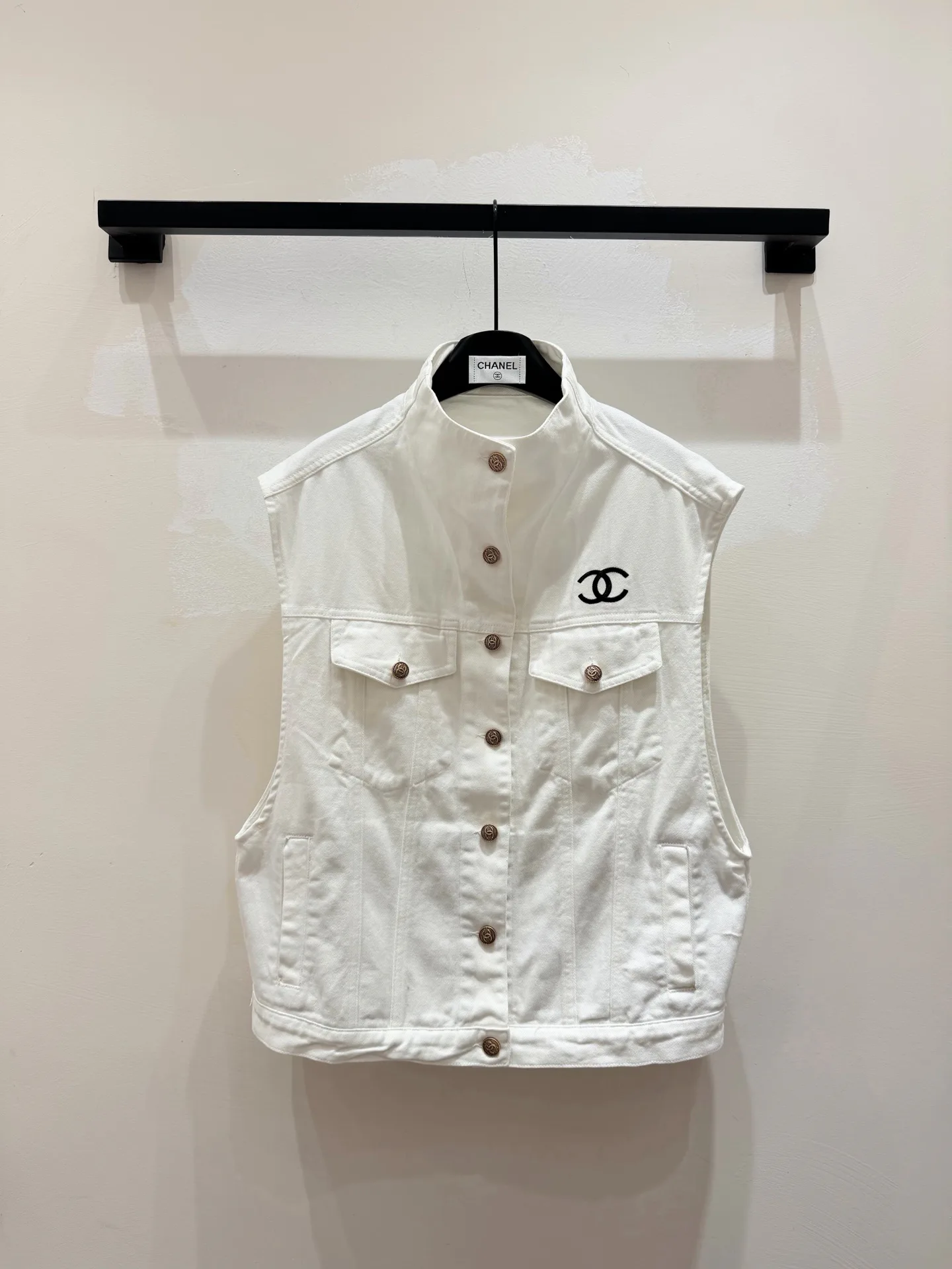 Жилеты Женские Chanel 11672108