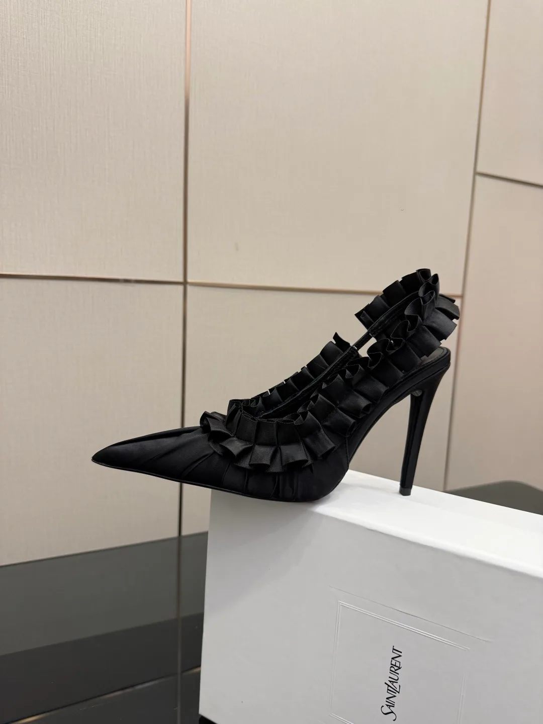 Туфли Женские Saint Laurent 5399928