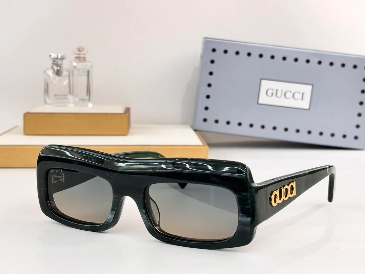 Очки Gucci 378789