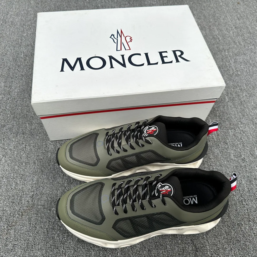 Кроссовки Мужские Moncler 18076272