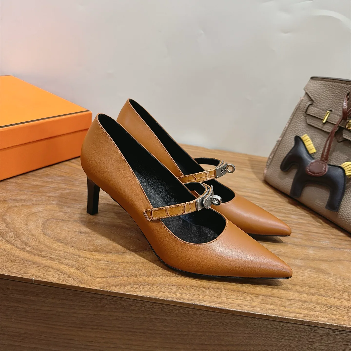 Туфли Женские Hermes 19055151