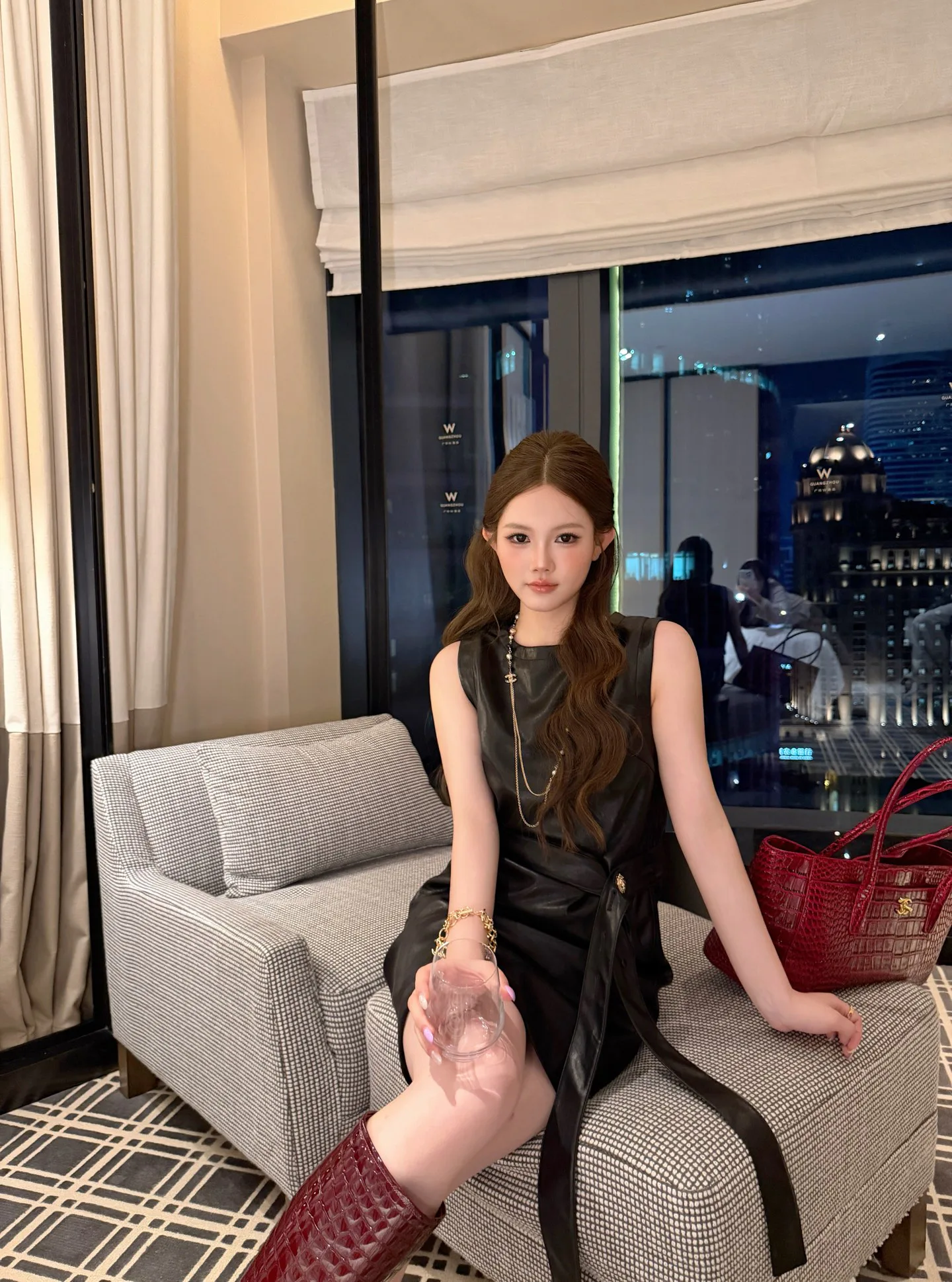 Платья Женские Chanel 19579803