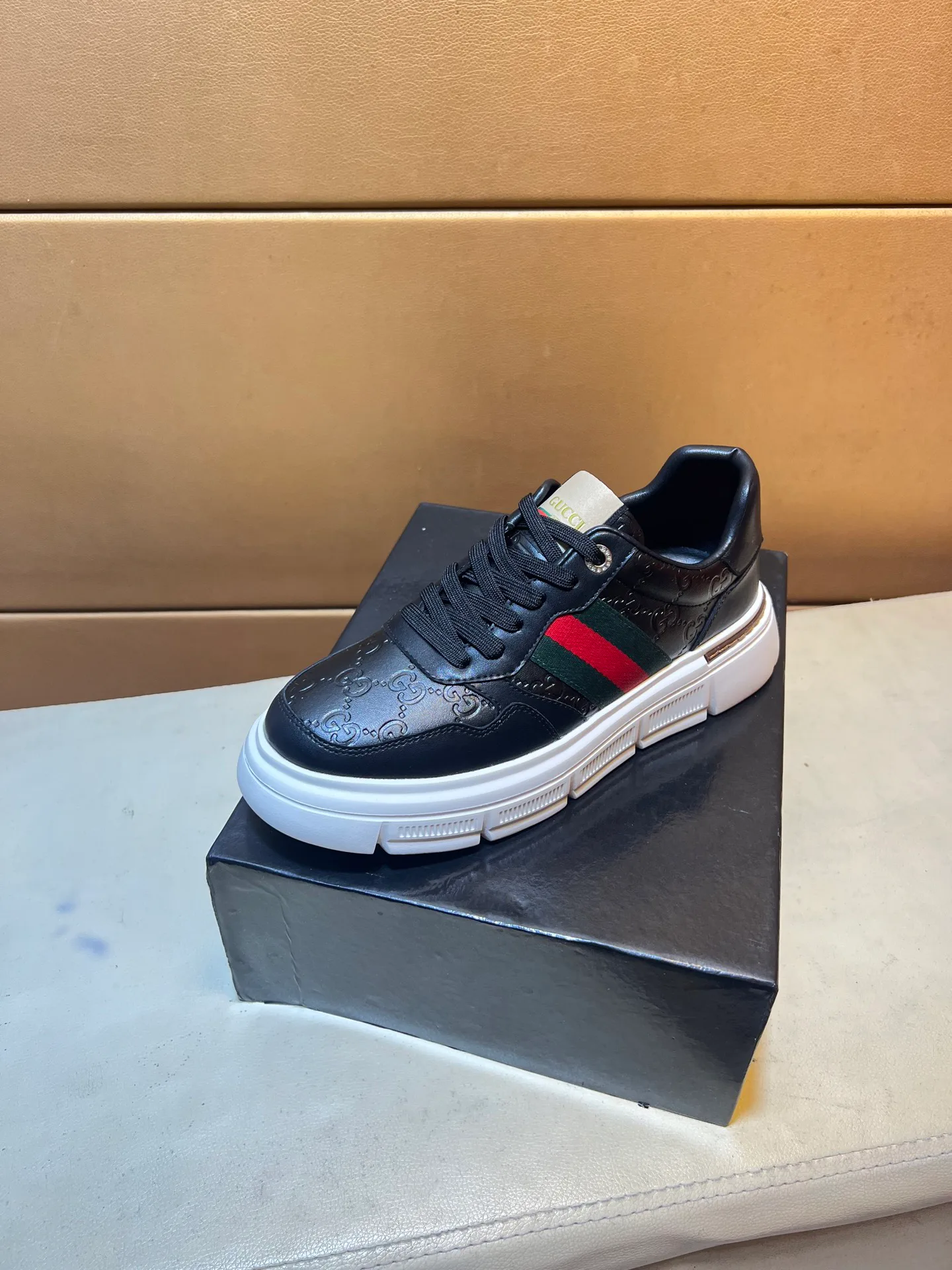 Кроссовки Мужские Gucci 11813238