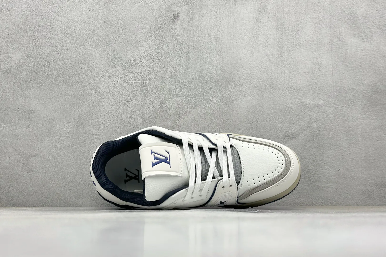 Кроссовки Женские Louis Vuitton 253827