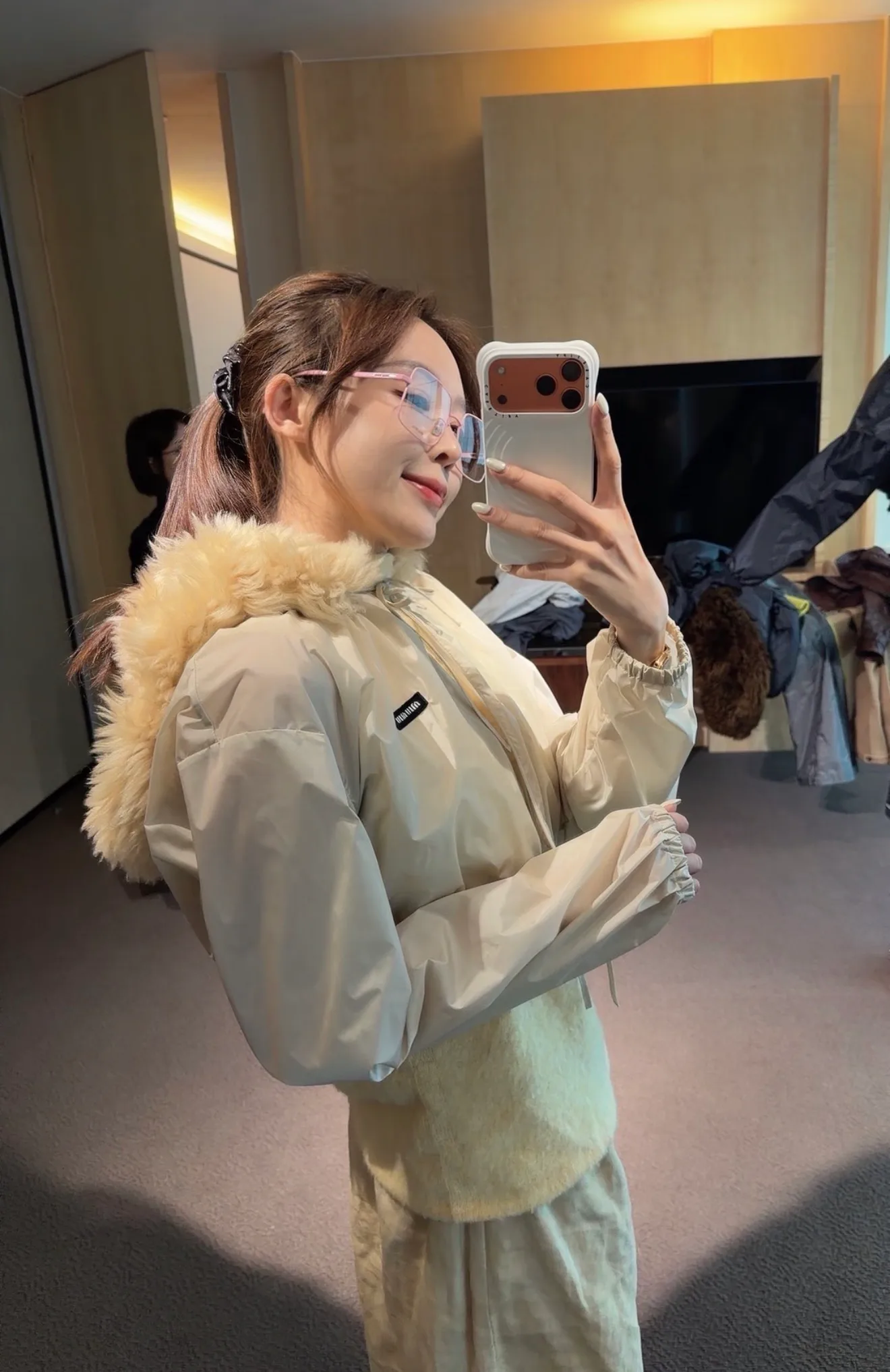 Куртки И Пуховики Женские Miu Miu 18112907