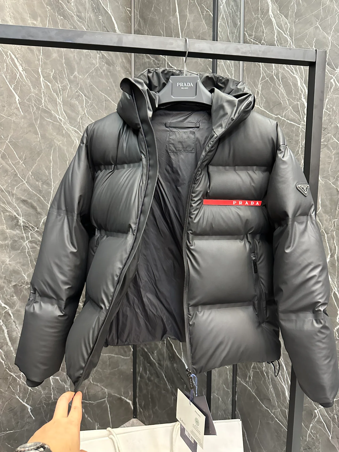 Куртки И Пуховики Мужские Prada 18184555